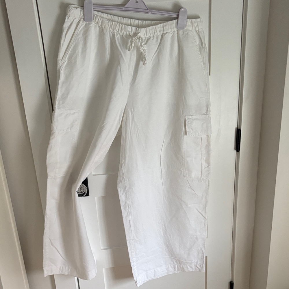 GAP White WOMENS Cargo Pants - Casual Drawstring Waist